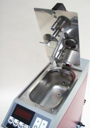 SUCELL basin with top lid and control panel